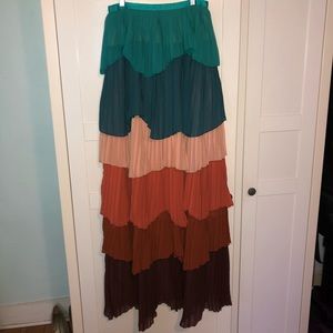 Tiered maxi skirt